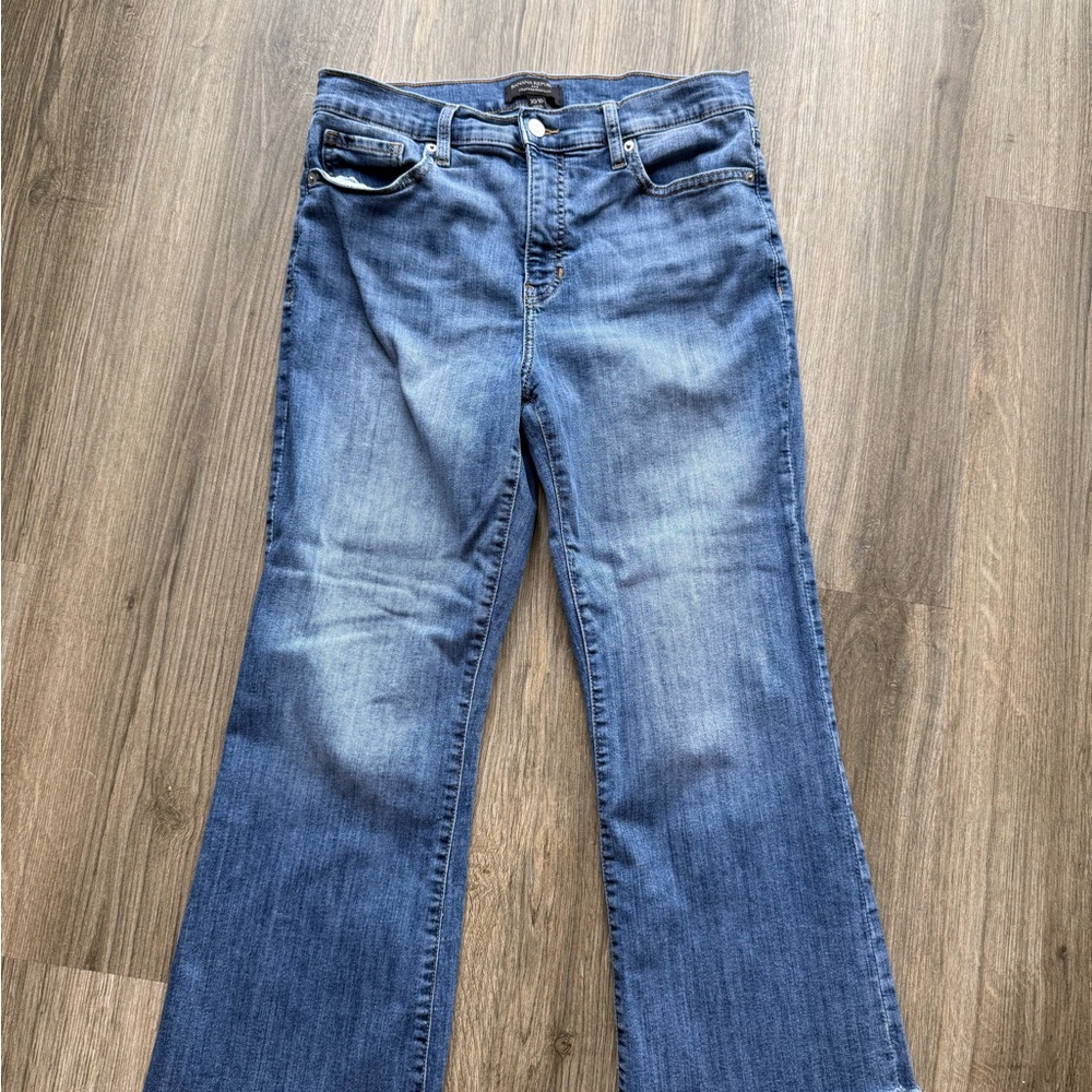 Banana Republic Women's Flare Jeans in Blue